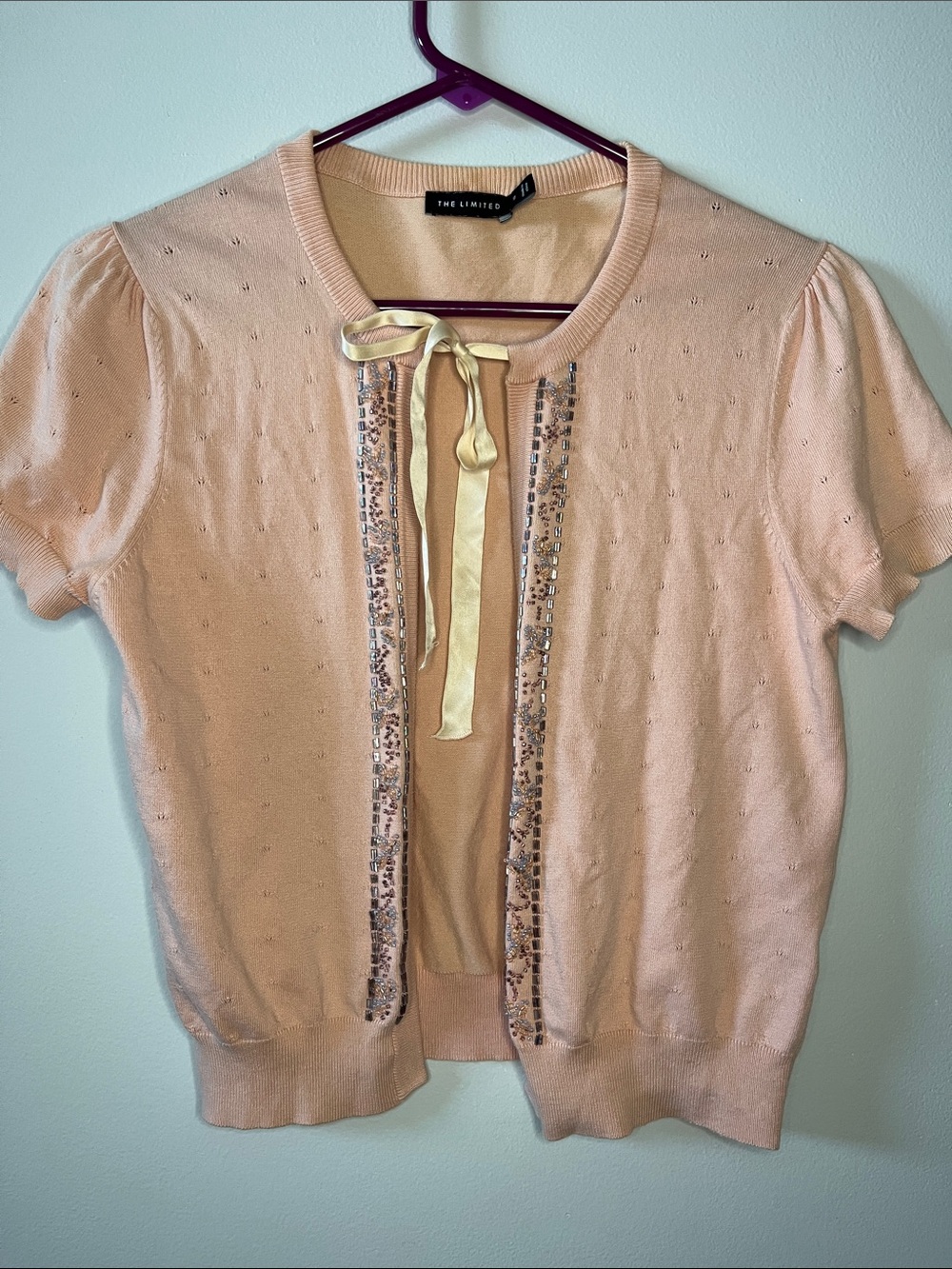 vintage The Limited short-sleeve peach knit cardigan feminine tie neck beaded